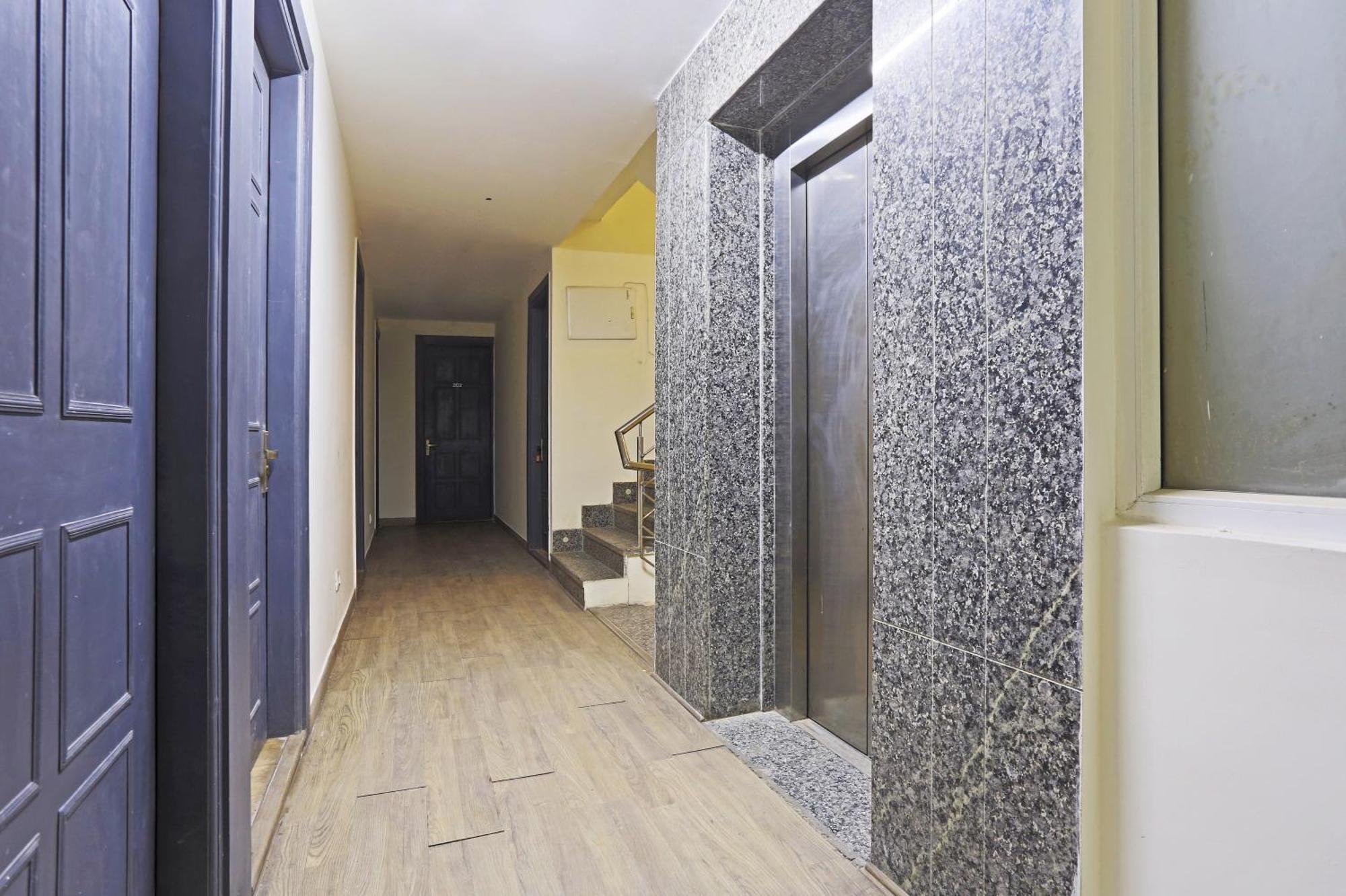 Hotel Twamev Residency Uttam Nagar Couple Friendly Delhi  Exterior foto